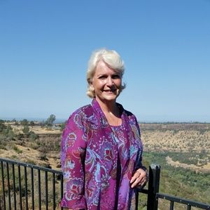 Meet your Posher, Roberta